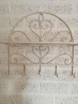Wandregal Garderobe aus Schmiedeeisen, alt-weiß